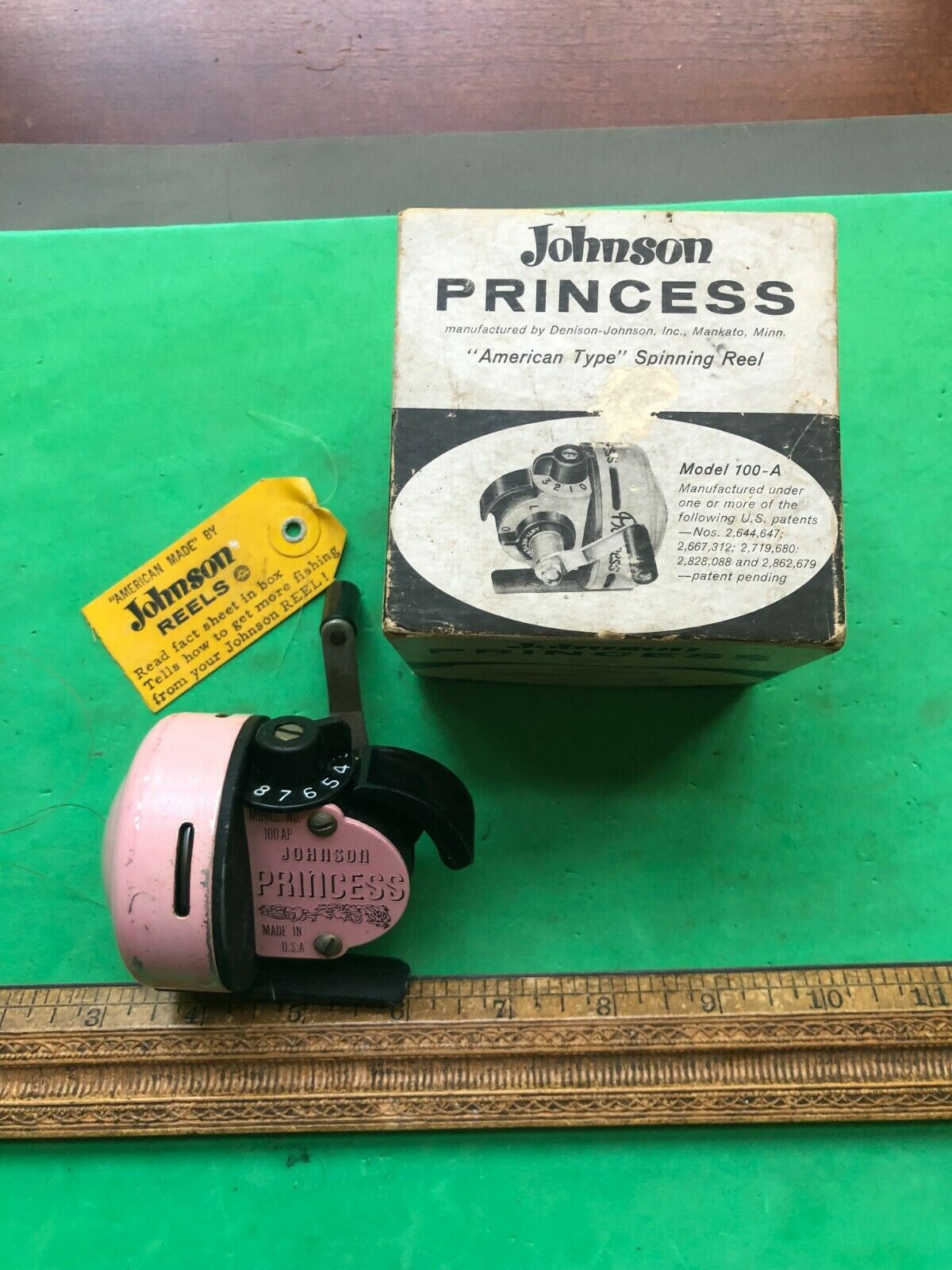 Vintage Johnson Century Princess Fishing Reel Model #100-AP IN BOX Made In  USA